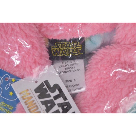 Star Wars Mandalorian Kids Baby Yoda Robe Size 6 Girls Grogu Gown Pajama Gift - Picture 4 of 4